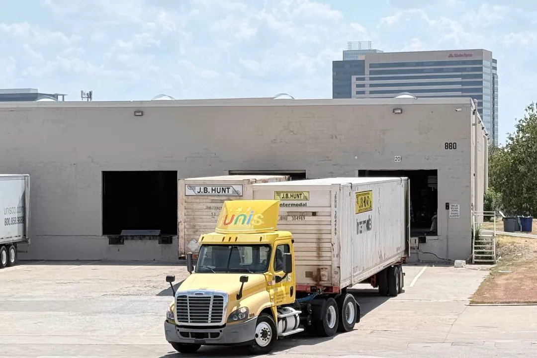 A truck at the Orderfy loading dock